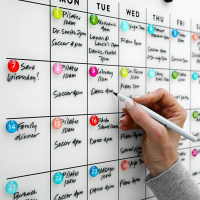 Magnetic Acrylic Calendar with black magnetic months | Horizontal